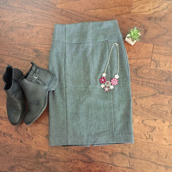 Pre-Loved Women's Express Pencil Skirt, Size 0