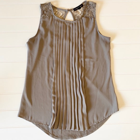 Pre-Loved Pleated and lace dress tank size Small