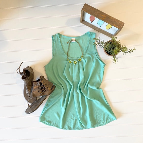 Pre-Loved Mint pleated dressy tank, size S