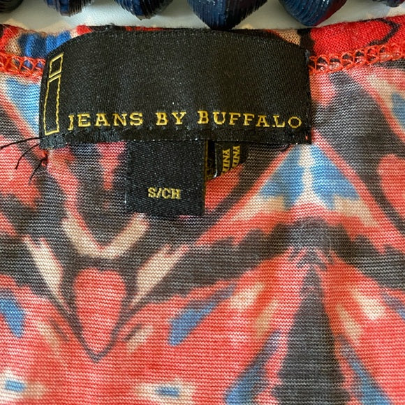 Pre-Loved Buffalo Jeans brand henley style tank top, size S